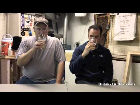 Tasting a Belgian White That Was Brewed With Cultured Yeast
