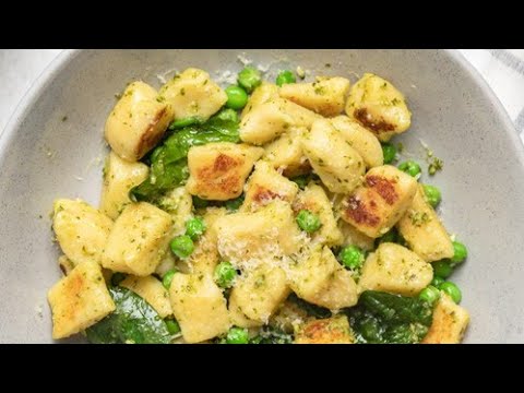 15-Minute Creamy Pesto Gnocchi Recipe - Little Sunny Kitchen