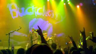 Buckcherry- Dead (Live)