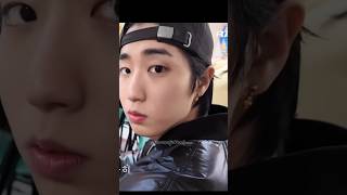 찍찍찍 스테이 저 지성인데요#스트레이키즈 #kiddiver #hpop #M_J #e22 #straykids #skz #leeknow #minsung