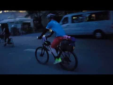 Video Tiễn đoàn xe đạp xuyên Việt qua Nha Trang - youtube