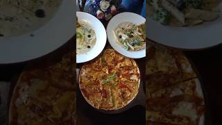 MG Cafe aka Cafe Mola Ganji(Upcoming review) #majnukatila #delhi #tibetan #mgcafe #food #love