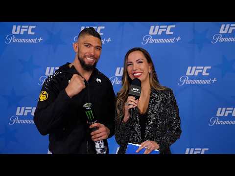 Johnny Walker: "I didn't even train the knee, I just threw it and got the knockout" | UFC 332