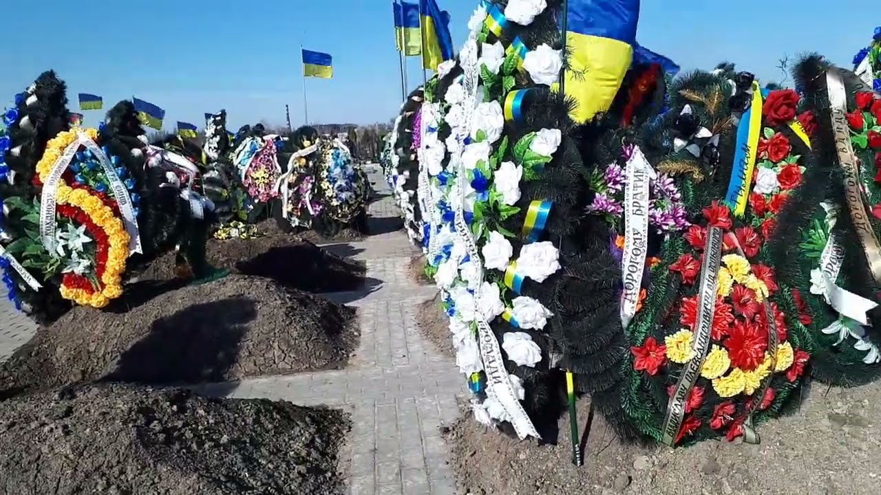 ГЕРОЇ НЕ ВМИРАЮТЬ!!! СТРИМАТИ СЛЬОЗИ НЕМОЖЛИВО!