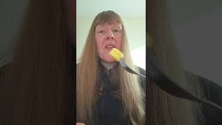 Watch Me Munch Mango