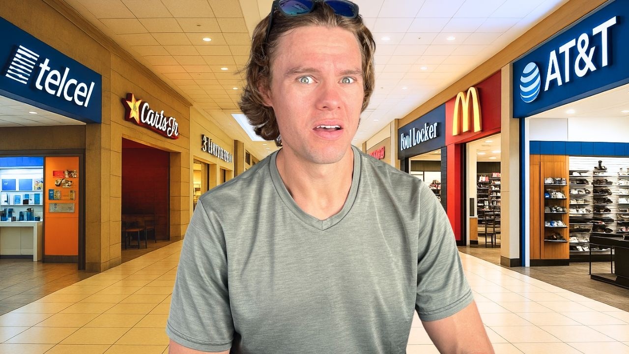 Inside a Mexican Mall 🤯 (cost of living in Mexico)