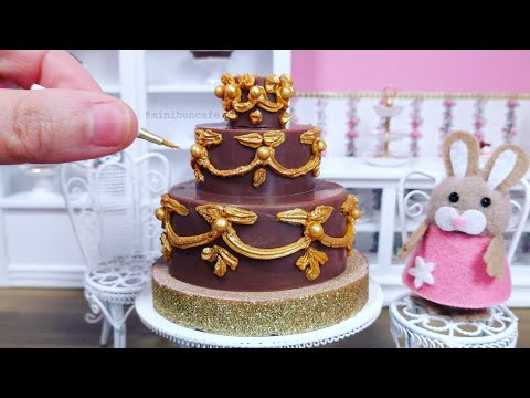 Miniature Milk Chocolate And Gold wedding cake - Mini Food ASMR