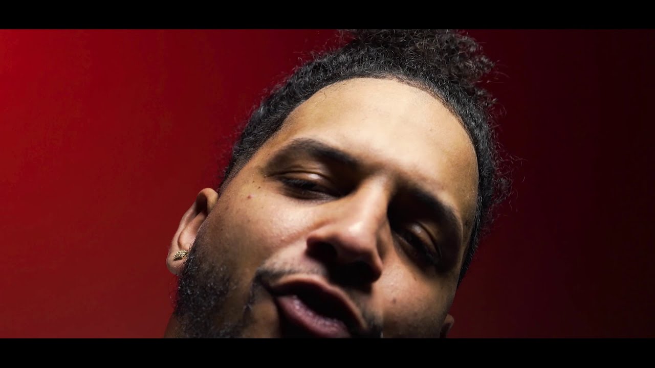 JAYC - Finesse (Music Video) auf YouTube ansehen JAYC - Finesse (Music Video) auf YouTube ansehen