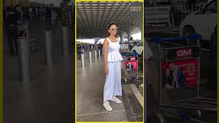 Rakul Preet Snapped At Airport L