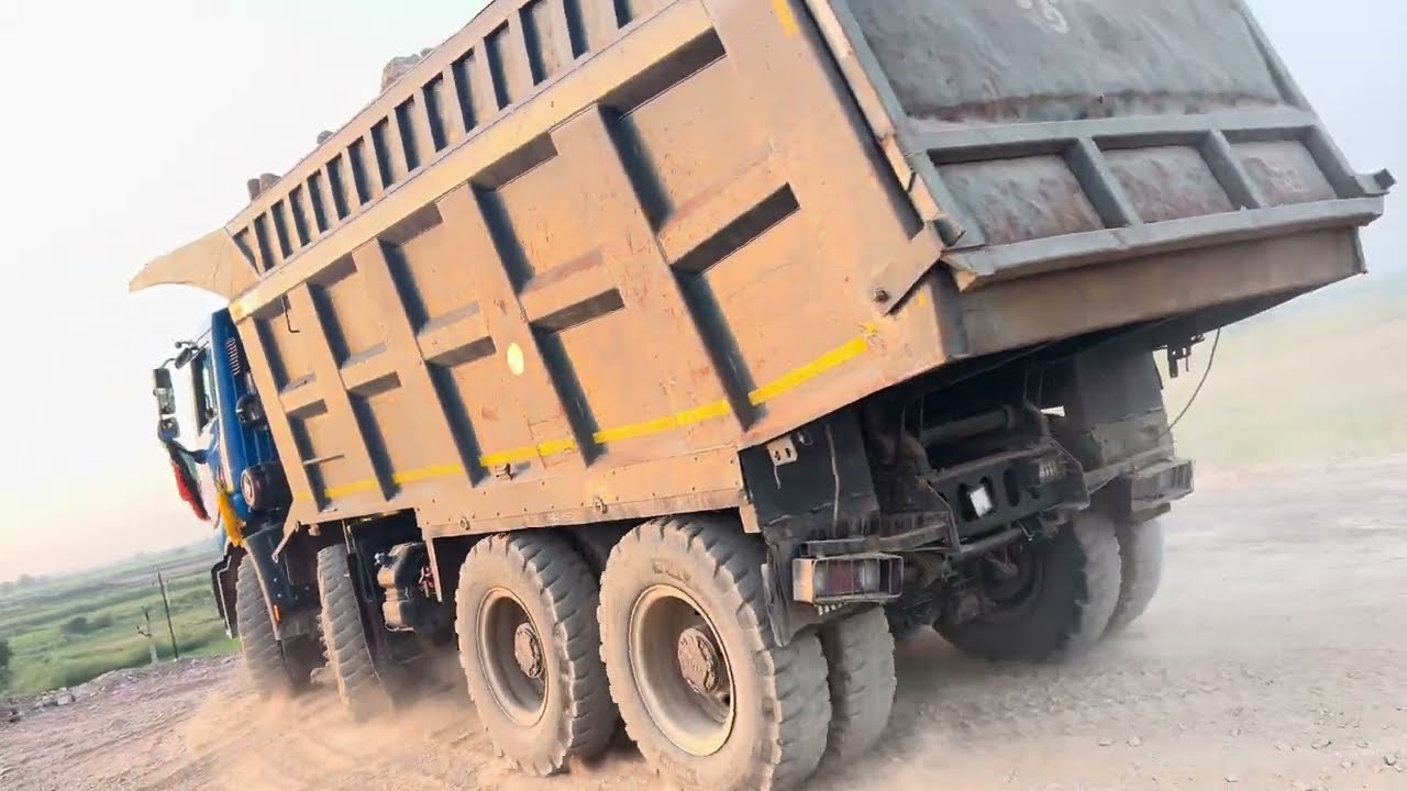 Tata prima 3530  havy loading truck🤗  #tata #truck #viralvideo #youtube #viral #vlog #volvo 