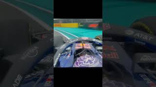 Carlos fired back on the radio.#f1#shorts#racing#maxverstappen #carlossainz