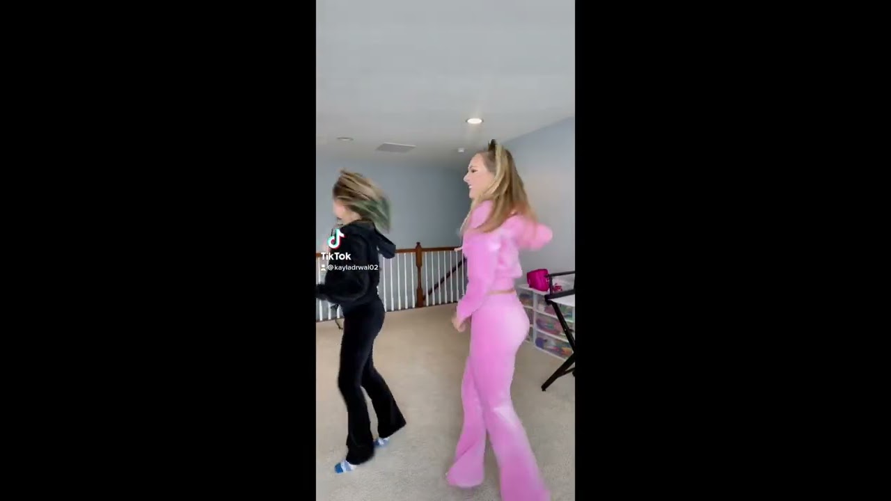 KALLI KAYLA TIKTOK DANCE I M UP 