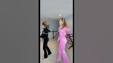 KALLI KAYLA TIKTOK DANCE I M UP 