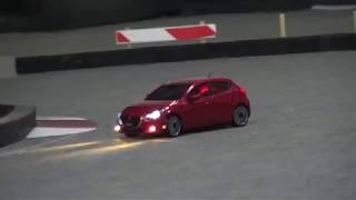 京商 KYOSHO MINI-Z FWD MA-03F Drifting "Counter Steer 50% Modified" MAZDA DEMIO XD 前驅底盤 改裝為四驅反胎甩尾 上路影片