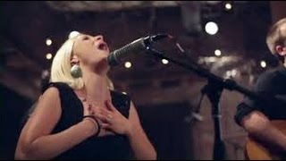 Video thumbnail of ""ForThe Cross" Bethel Music feat  Brian & Jenn Johnson  lyrics"