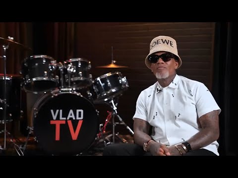 “I Saw Diddy Kissing Jay-Z In 2017” DL Hughley Reveals Everything 