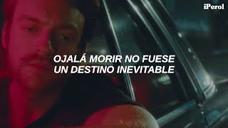 FINNEAS - Love is Pain ( oficial) // Español