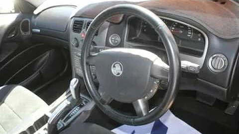 2005 Holden Commodore VZ SV6 Red 6 Speed Manual Sedan