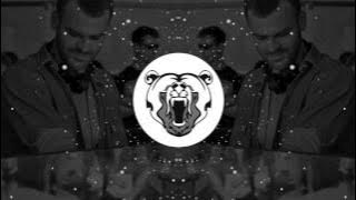 Download lagu The Chainsmokers - Closer ft. Halsey (Bass Boosted)