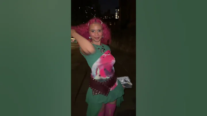 thank you Sanchez for always putting up with me HAHAHH #nyfw #sustainablefashion #outfitinspo