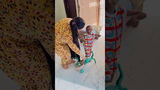 Bony ny mama ky sath prank kr deya😳😂 #funny #comedyfilms #comedyforever #comedymove #cutebaby