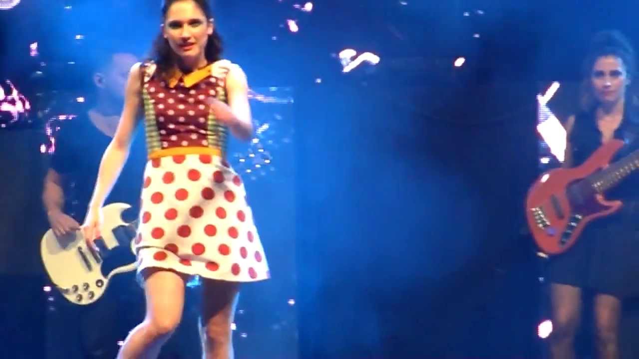 Violetta En Vivo São Paulo: Alcancemos Las Estrellas (27/10/2013)