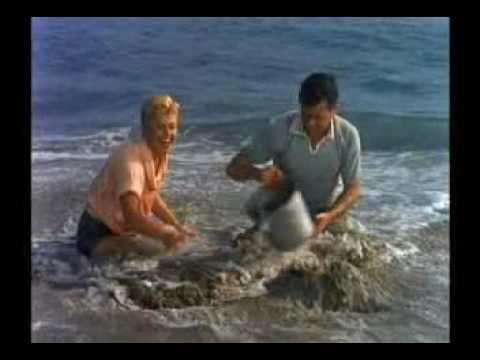 Doris Day: Hold Me In Your Arms