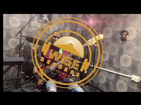 BASS LINES Ghana Praises(Bassist Kofi Marfo)@Wise Records Studio