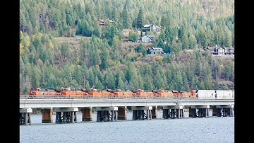 BNSF manifest crosses Lake Pend O Reille with 7 locomotives on point heading towards Sandpoint ID