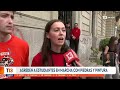 Agreden a estudiantes en marcha con piedras y pinturas