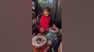 Thumbnail of Scratch the record! 🙌 @djace78 #shorts