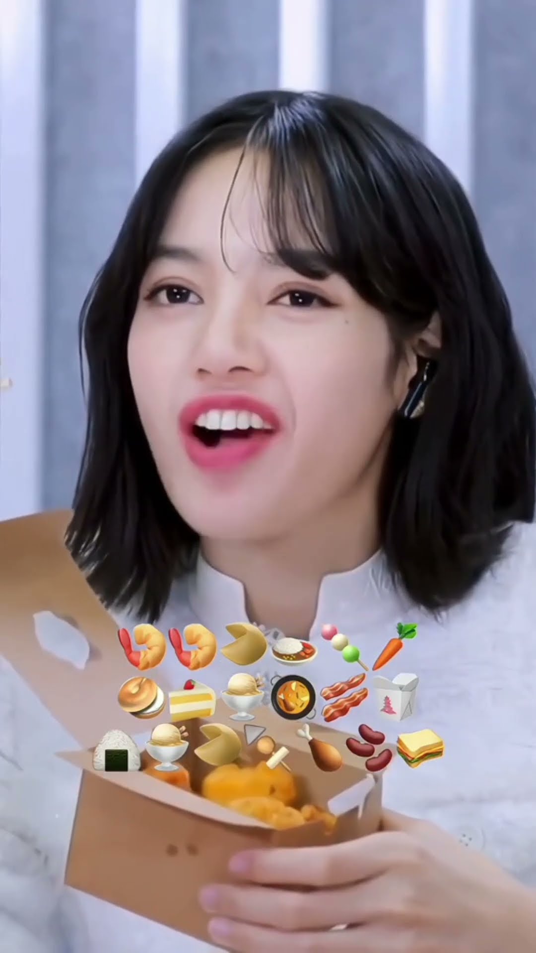 BLACKPINK as ASMR MUKBANG ?? #jisoo #jennie #lisa #rosé #blackpink #shorts