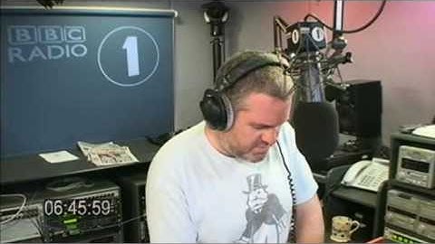 Moyles - Barrowman chart update (Web Streaming Tue 28 Jul 06:43-06:51)