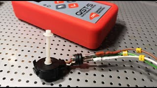 Testing The Brake Pad Wear Sensor Of A Mercedes Truck With A Qst-5 Tester
