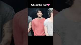 #zaynmalik #zayn #love #cute #edit #trending #youtubeshorts #zayn malik#shorts #singer #edit #viral