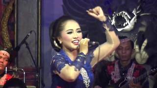 Kanggo Riko - Maria Punjung