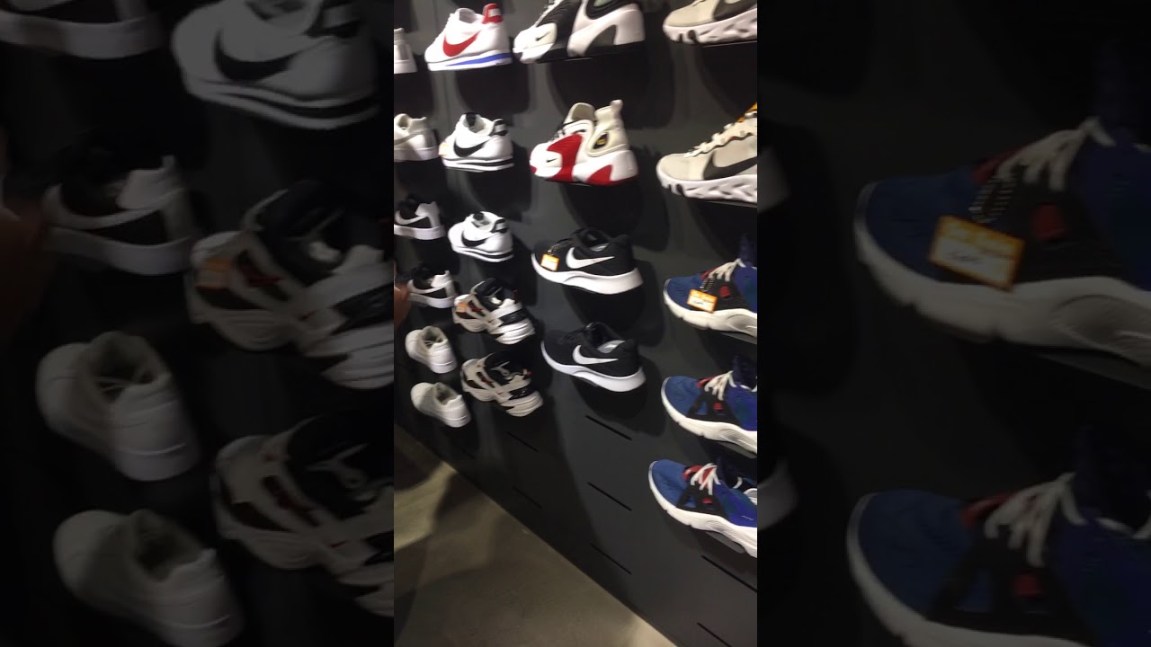 NIKE OUTLET/TAIWAN - YouTube