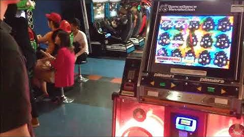 DDR Boy Player everybody