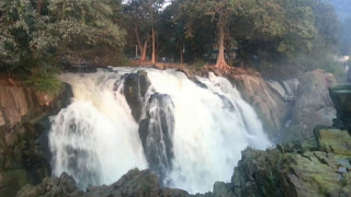 Shivanasamudra - GaganaChukki and BharaChukki Falls (India’s Second Largest Natural Waterfalls) (HD)