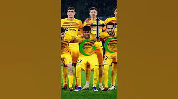 ديانات لاعبي برشلونة Shorts 