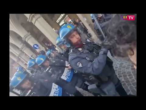 Bologna, scontri tra studenti e polizia all’inaugurazione dell’anno accademico: "Boicottare Israele"
