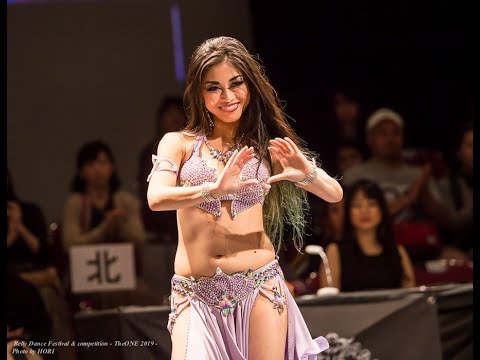 1st place 優勝 Pro-Oriental solo 部門 Maki-Long ：BellyDance