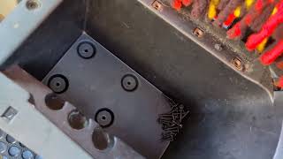 GMT800 Chevy GMC Yukon XL 2004 How To Remove Center a Console 04 Gmc Sierra Center Console