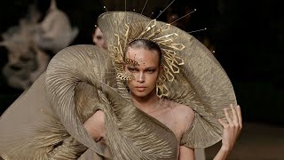 Iris van Herpen Haute Couture Fall/Winter 2023/24