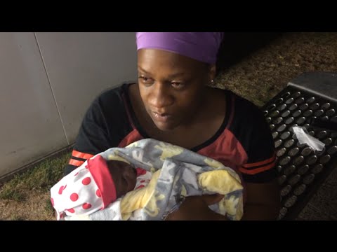 Video: Hoe worden doodgeboren baby's geboren?