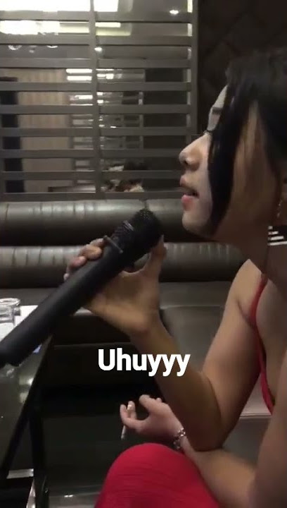 Pemandu lagu asyikkk.