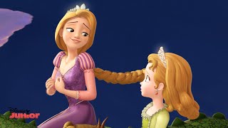 Miniatura de "Sofia The First | Dare to Risk it All - Song | Disney Junior UK"