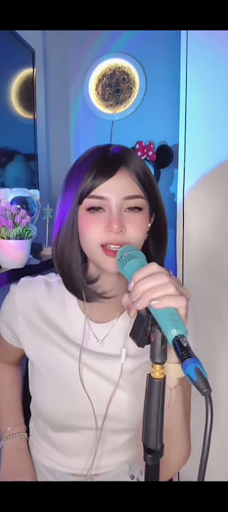bigo live pretty girl with a very nice voice #wishyouwerehere #bigo #livestream #prettygirl