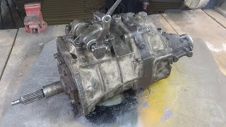 Restoration old manual gearbox | Toyota Hi-ace Gearbox Restoration