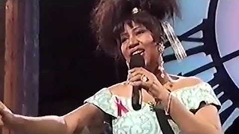 Aretha Franlkin & Michael McDonald - "Ever Changing Times" LIVE 1991